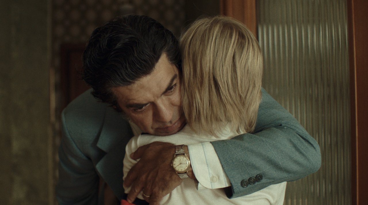 Padrenostro (2020, Claudio Noce)